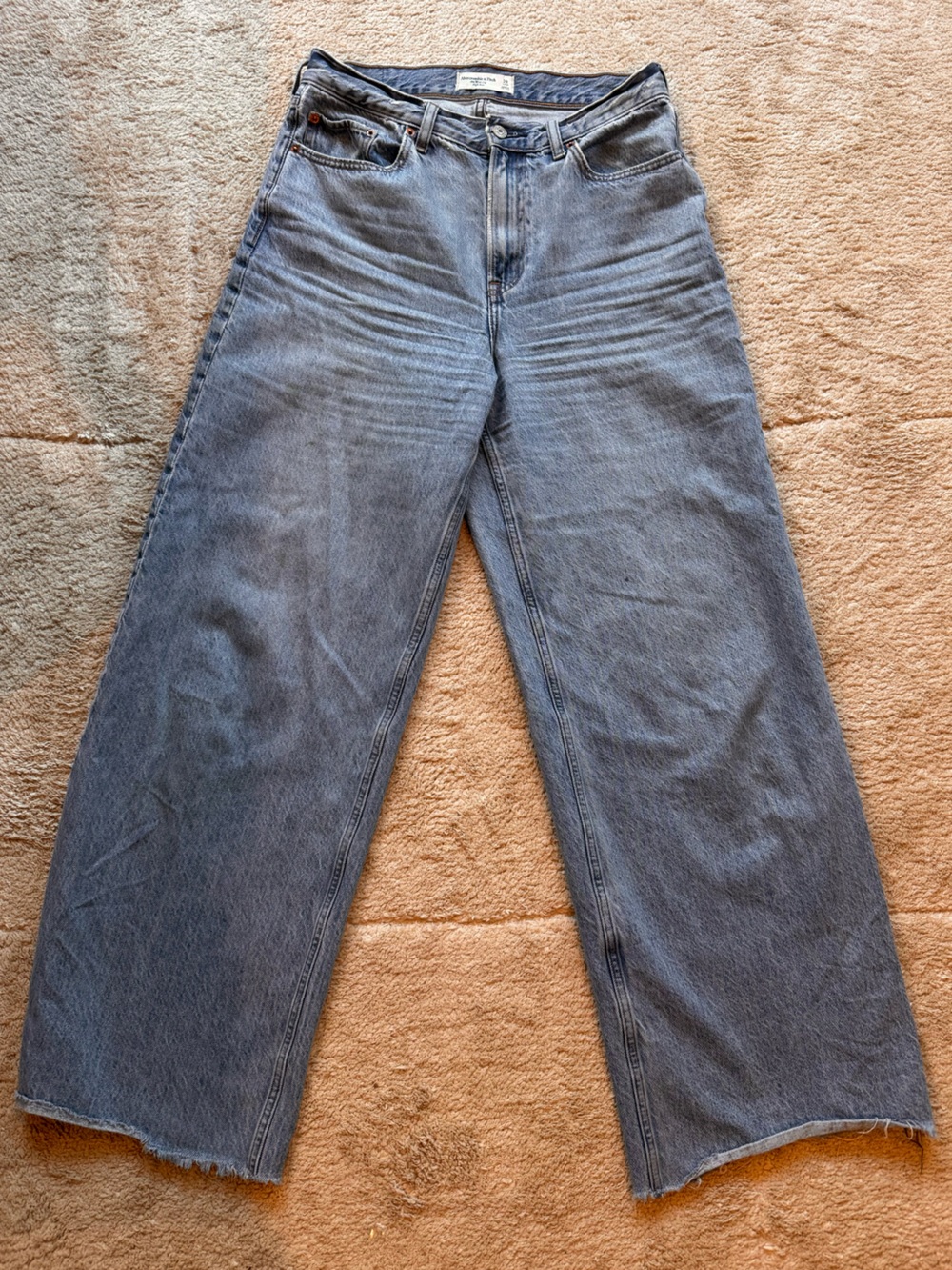 Abercrombie & Fitch Women’s Straight-Leg Light Blue Jeans